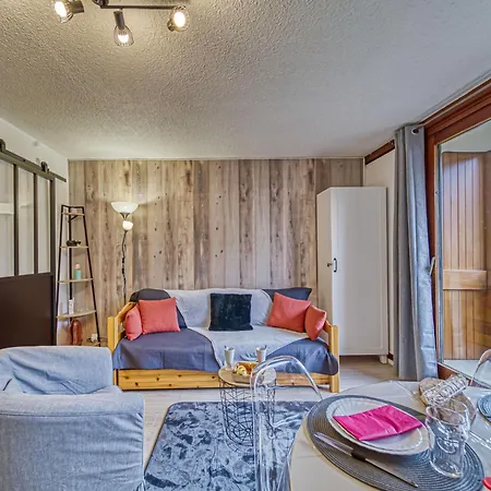 Studio Vostok Zodiaque-84 By Interhome *