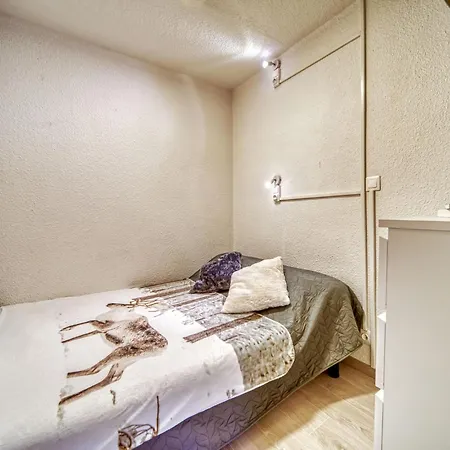 Studio Vostok Zodiaque-84 By Interhome